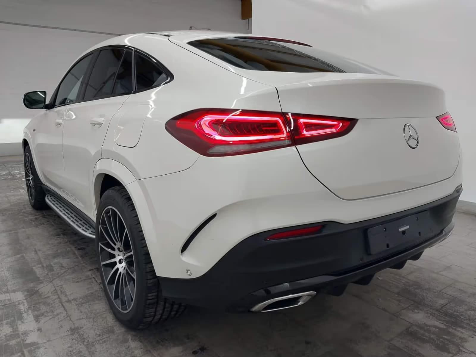 Mercedes-Benz GLE 350 - Photo 1