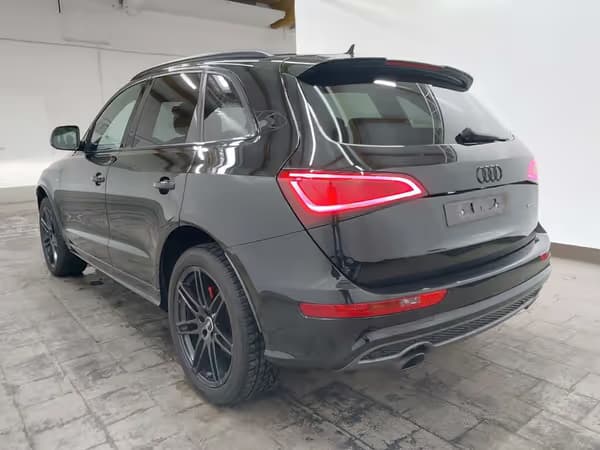 Audi Q5 - Photo 2