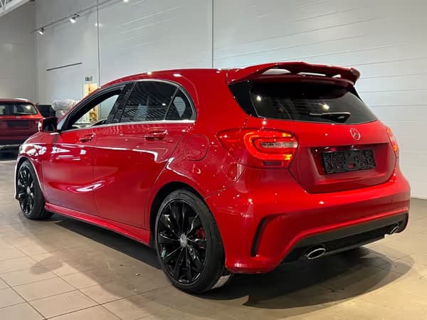 Mercedes-Benz A 200 - Photo 2