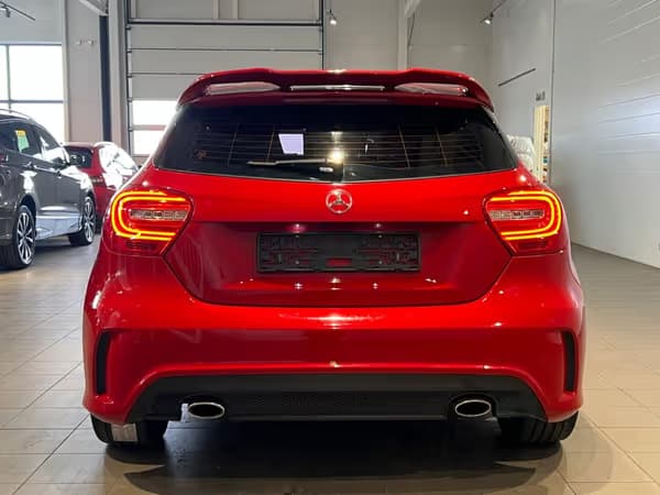 Mercedes-Benz A 200 - Photo 2